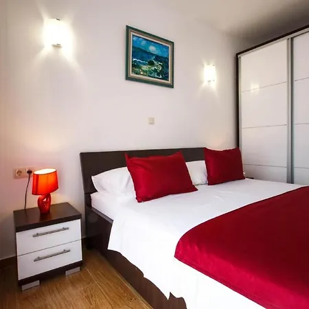 Dusanka By Interhome Vakantiehuis