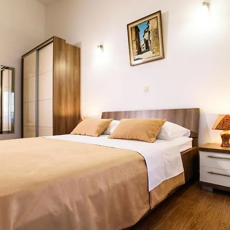 Vakantiehuis Dusanka By Interhome *