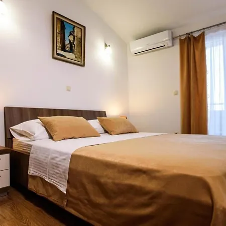 Dusanka By Interhome Vakantiehuis